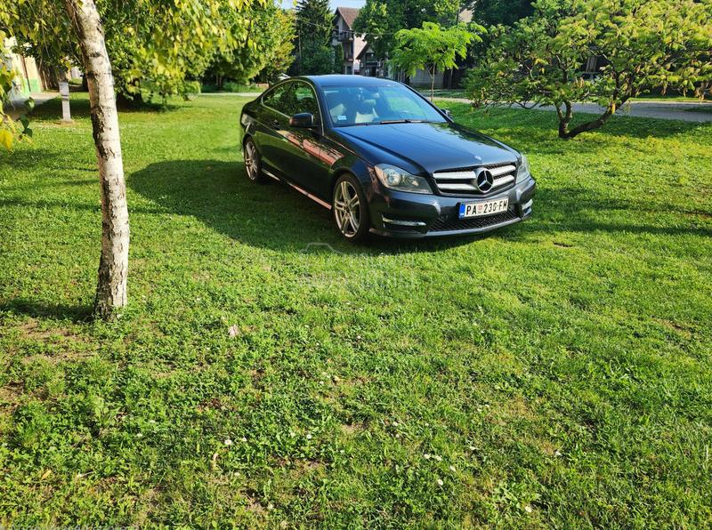 Mercedes Benz C 220 d AMG