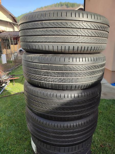 Continental 235/50 R19 Letnja