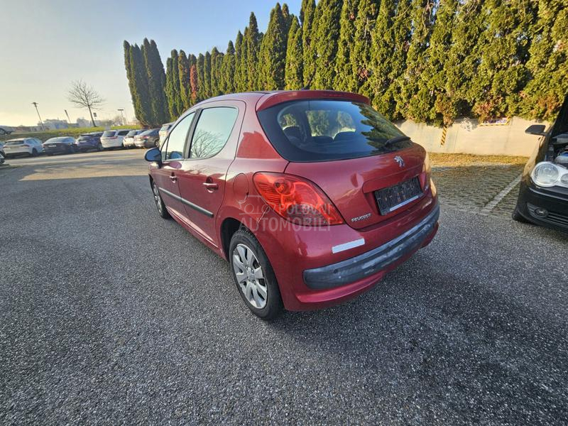 Peugeot 207 1.4 Za trgovce