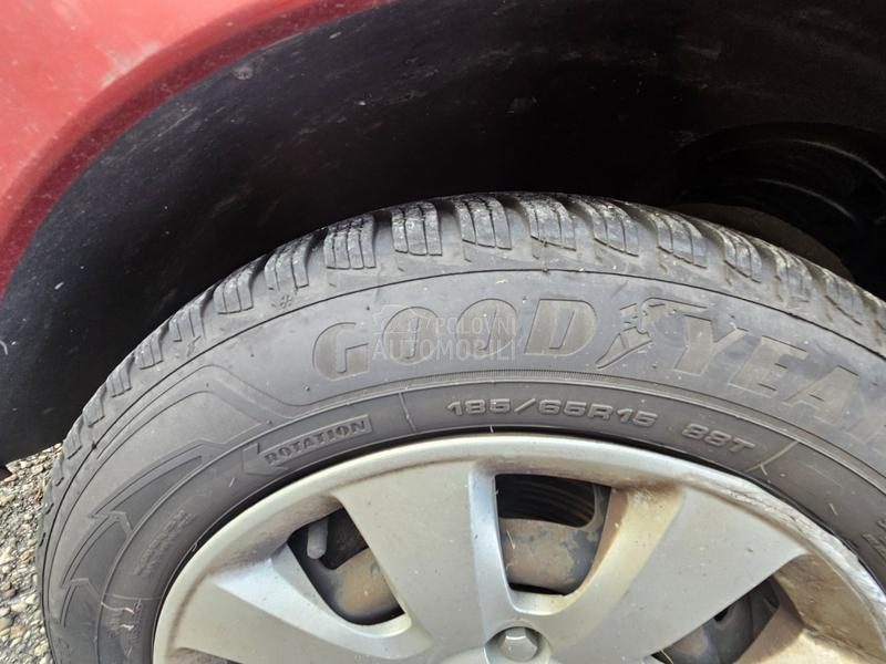 Peugeot 207 1.4 Za trgovce