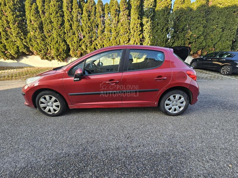 Peugeot 207 1.4 Za trgovce