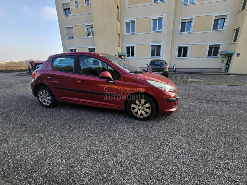 Peugeot 207 1.4 Za trgovce