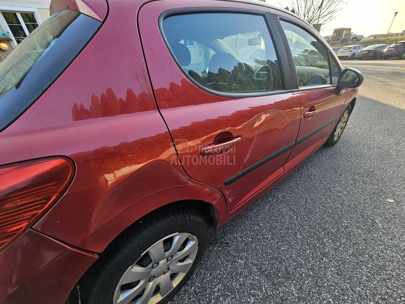 Peugeot 207 1.4 Za trgovce