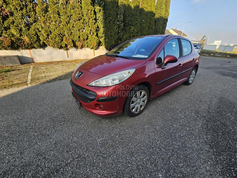 Peugeot 207 1.4 Za trgovce