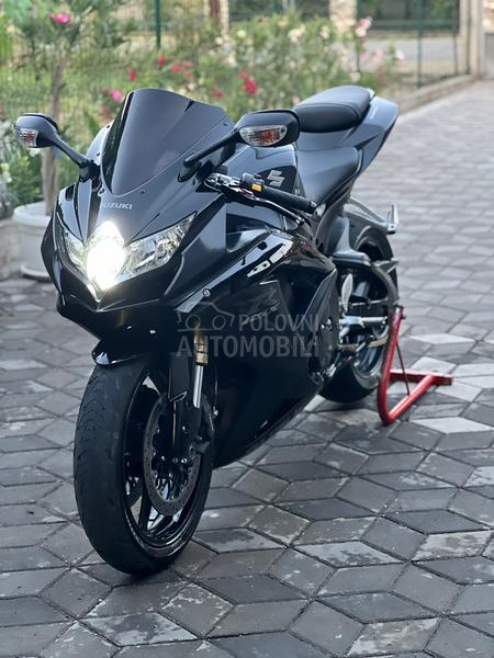 Suzuki GSXR
