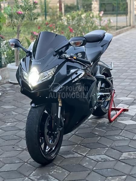 Suzuki GSXR