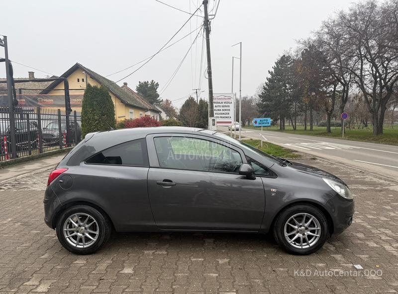 Opel Corsa D 1.2 V.Ser.vis