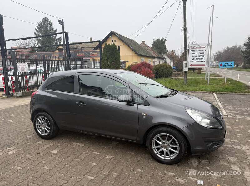 Opel Corsa D 1.2 V.Ser.vis