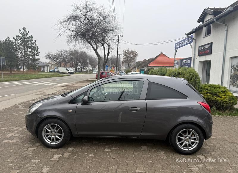 Opel Corsa D 1.2 V.Ser.vis
