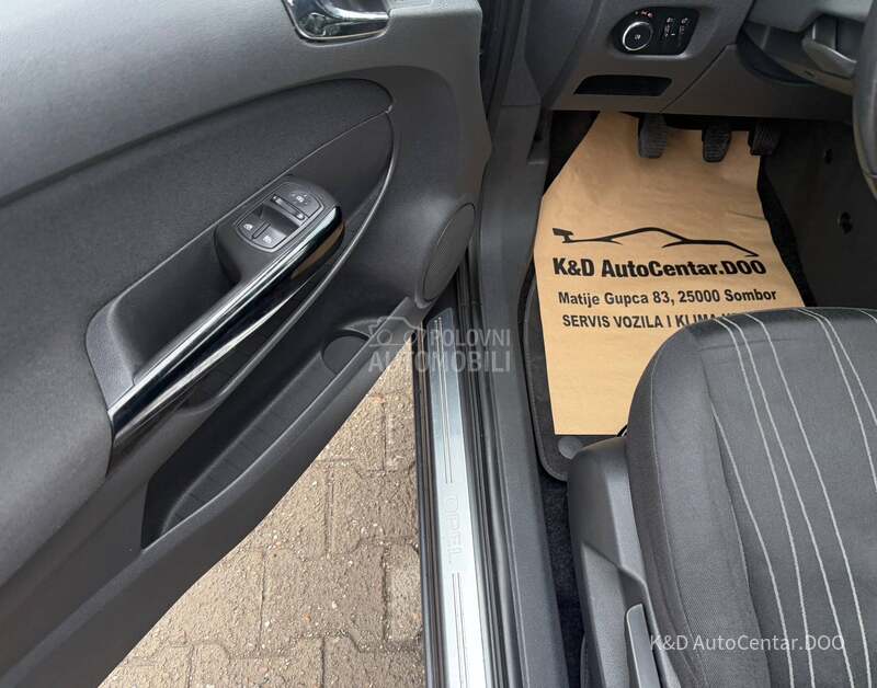 Opel Corsa D 1.2 V.Ser.vis