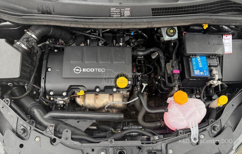 Opel Corsa D 1.2 V.Ser.vis