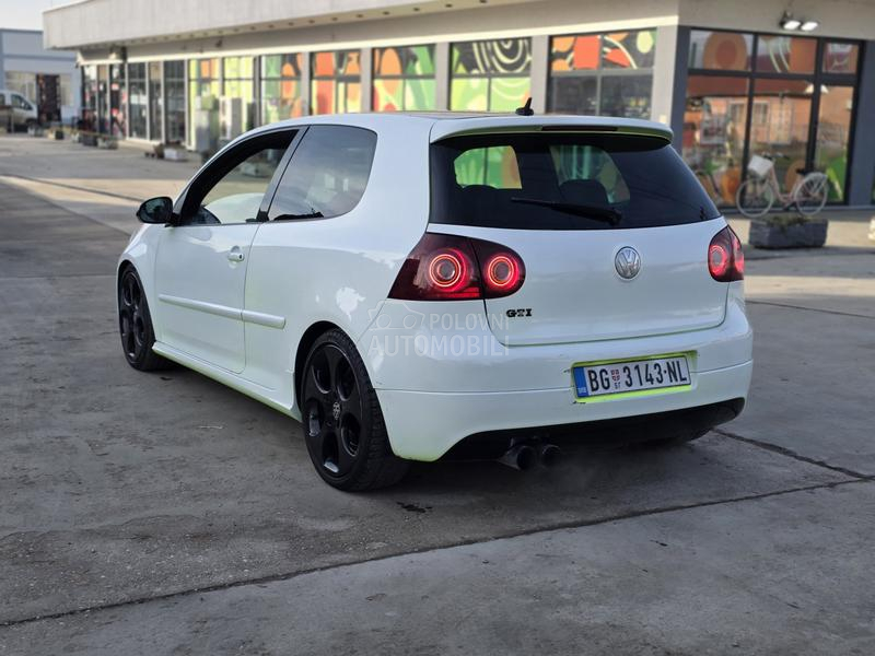 Volkswagen Golf 5 GTI
