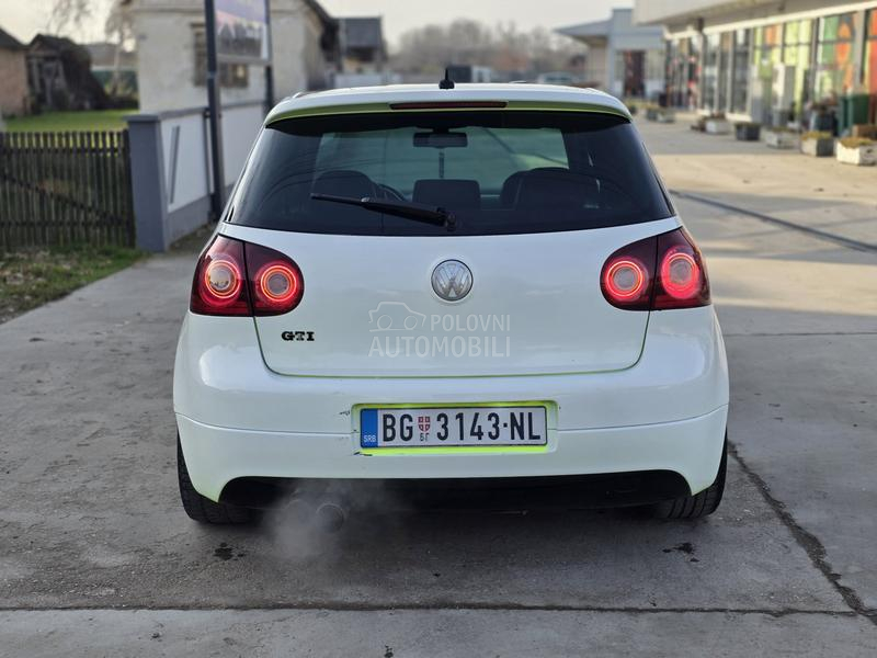 Volkswagen Golf 5 GTI