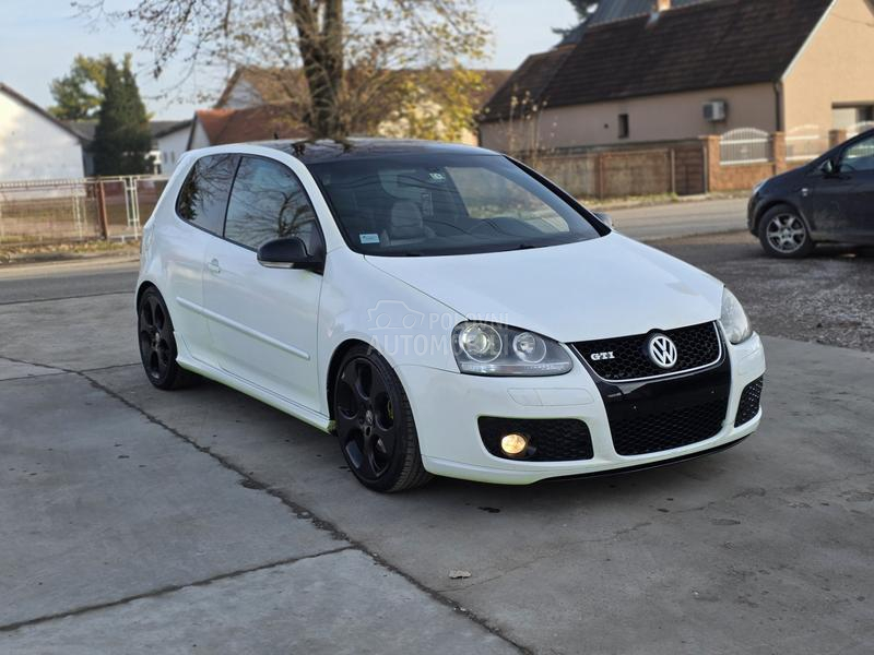 Volkswagen Golf 5 GTI
