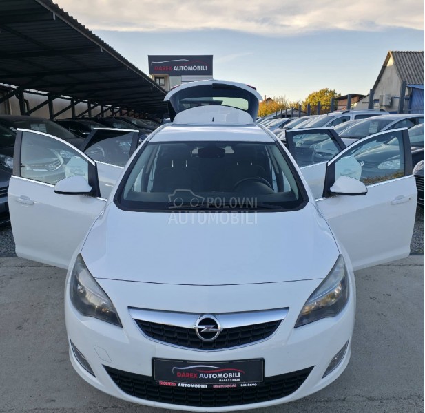 Opel Astra J 1.7 CDTI N.A.V.I