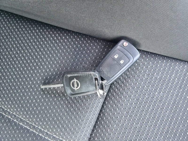 Opel Astra J 1.7 CDTI N.A.V.I