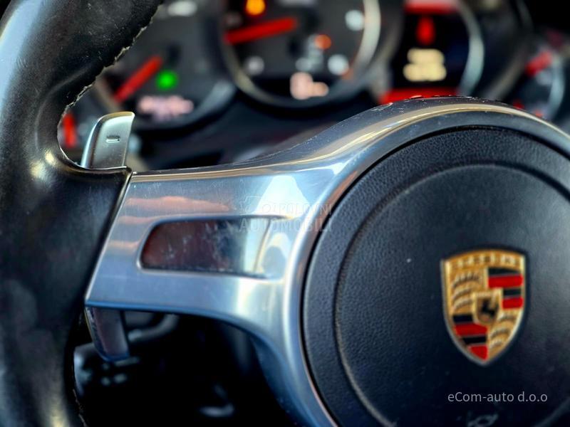 Porsche Cayenne 3.0 TDI V6 4x4