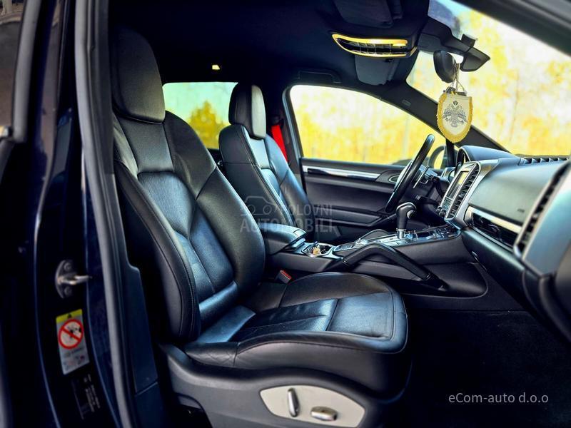 Porsche Cayenne 3.0 TDI V6 4x4
