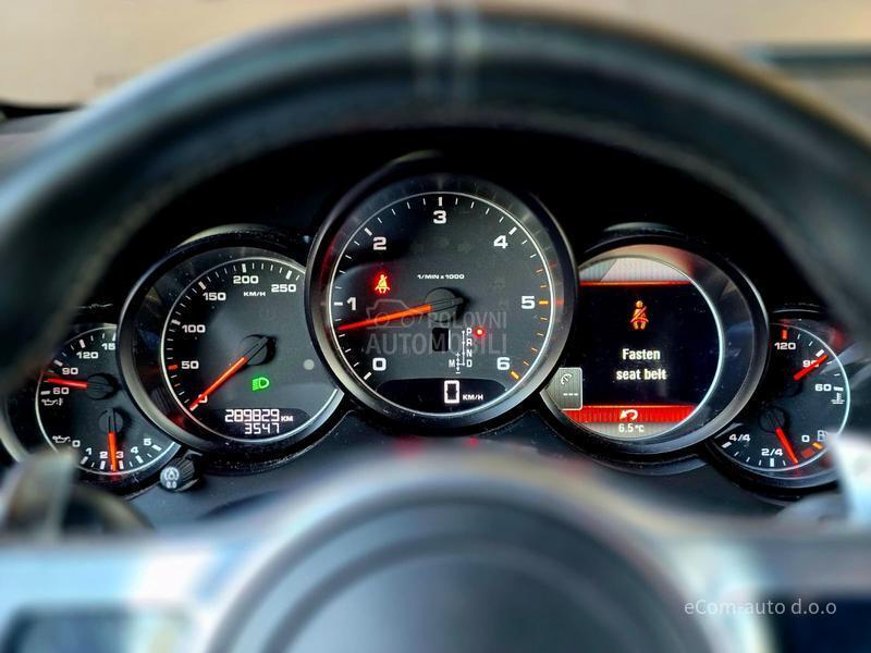 Porsche Cayenne 3.0 TDI V6 4x4