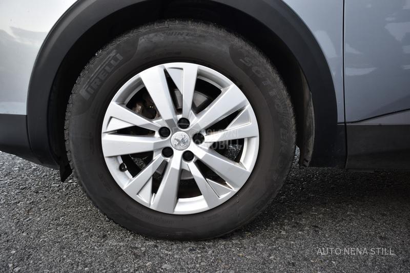 Peugeot 3008 1.5 HDI  Active AT