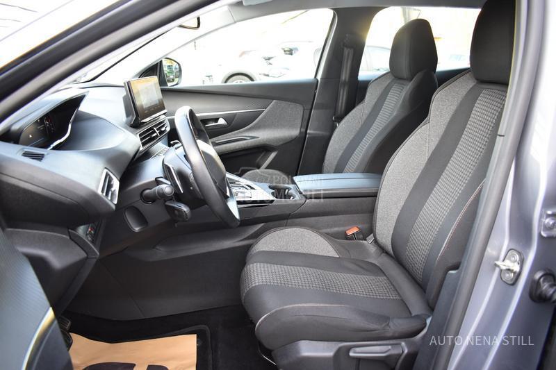 Peugeot 3008 1.5 HDI  Active AT