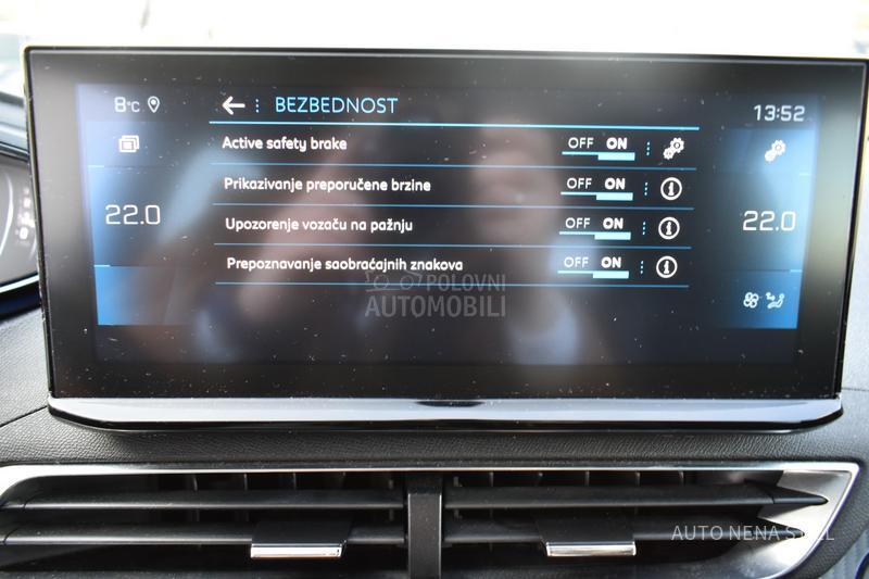 Peugeot 3008 1.5 HDI  Active AT