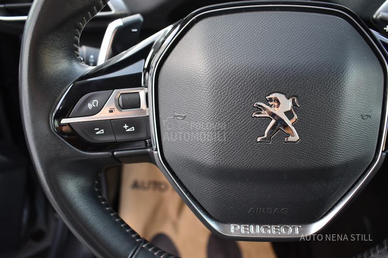 Peugeot 3008 1.5 HDI  Active AT