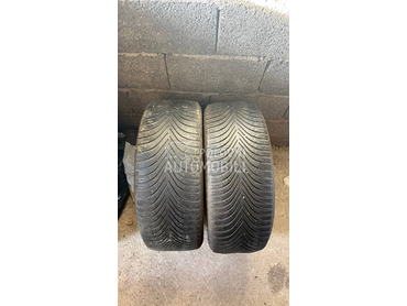 Michelin 215/55 R17 Zimska