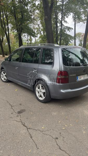 Volkswagen Touran 2.0 tdi reg.