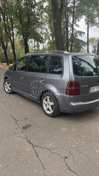 Volkswagen Touran 2.0 tdi reg.