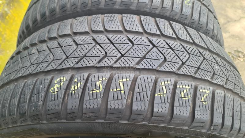 Pirelli 225/55 R18 Zimska