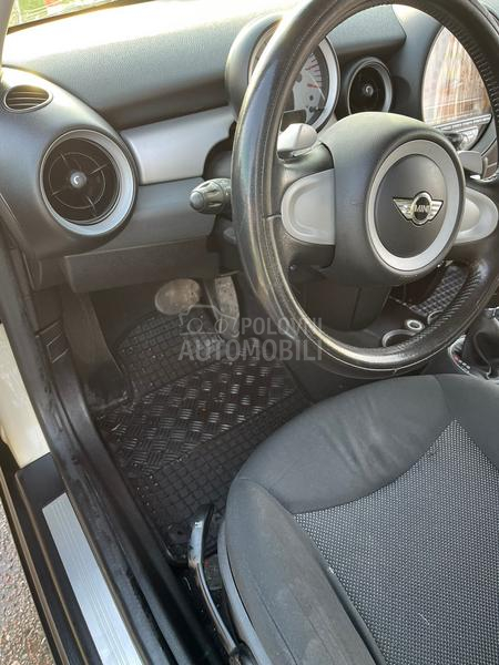 MINI Cooper 1,6 m.a.t.i.k. bmw
