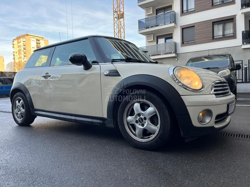 MINI Cooper 1,6 m.a.t.i.k. bmw