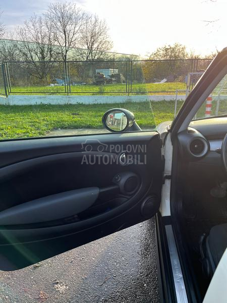 MINI Cooper 1,6 m.a.t.i.k. bmw