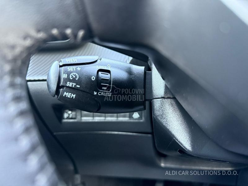 Peugeot 208 1.2 Puretech VIrtual