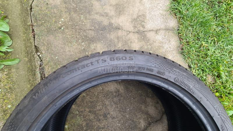 Continental 255/40 R20 Zimska