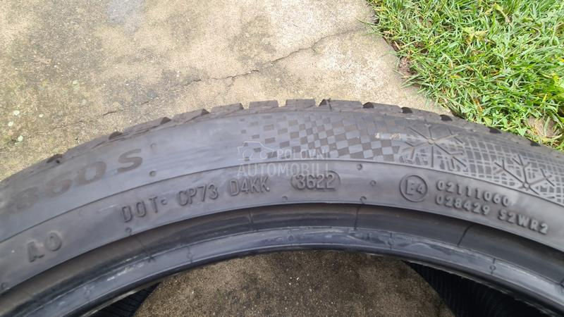 Continental 255/40 R20 Zimska