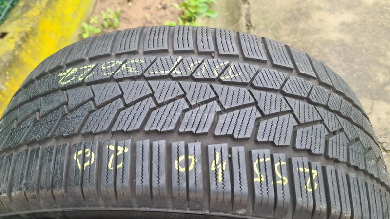 Continental 255/40 R20 Zimska