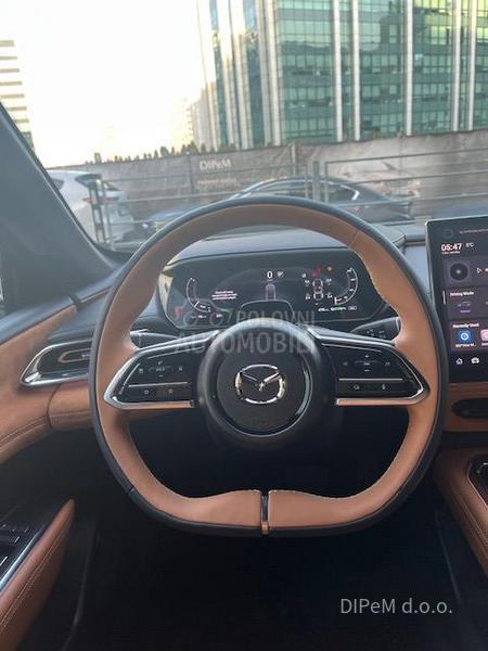 Mazda 6e TAKUMI PLUS