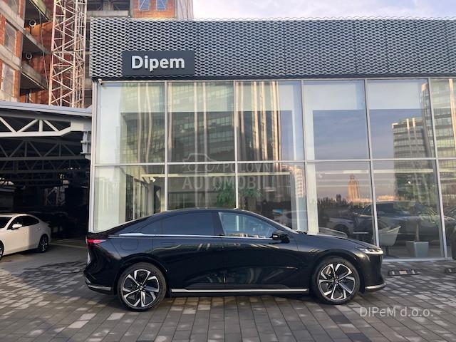 Mazda 6e TAKUMI PLUS