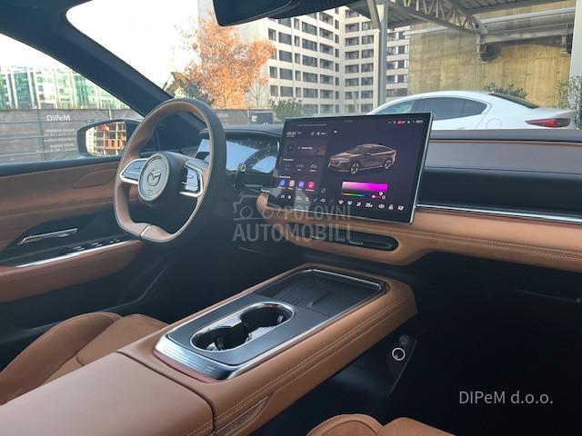 Mazda 6e TAKUMI PLUS