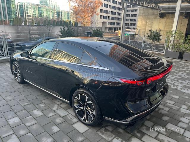 Mazda 6e TAKUMI PLUS