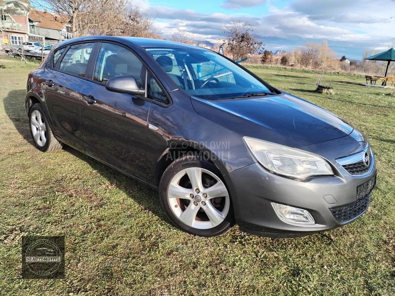 Opel Astra J 1.4