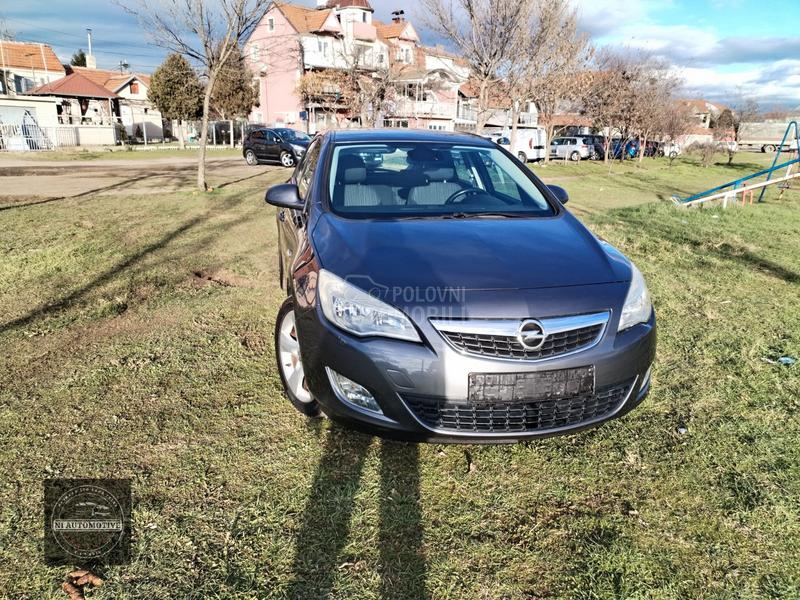 Opel Astra J 1.4