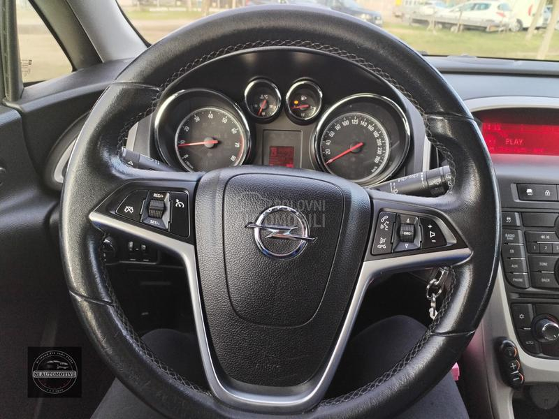 Opel Astra J 1.4