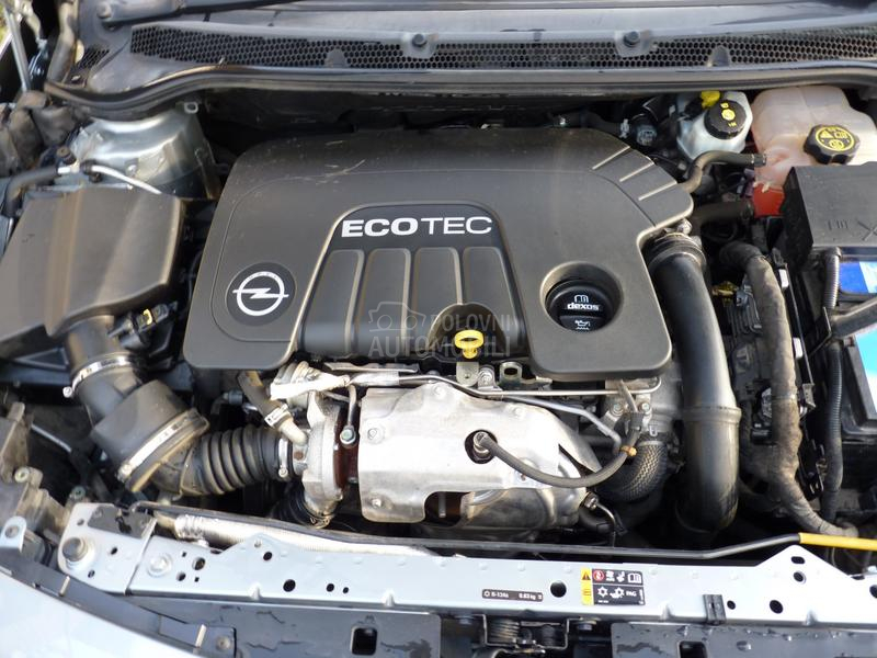 Opel Astra J 1.6 CDTI/COSMO