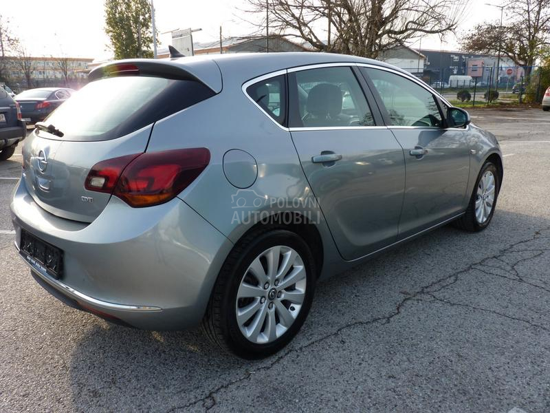 Opel Astra J 1.6 CDTI/COSMO