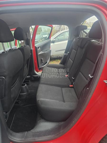 Peugeot 207 1,4i 16v Trendy