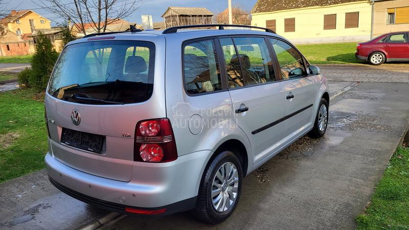 Volkswagen Touran 1.9 TDI