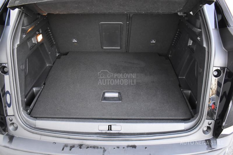 Peugeot 3008 1.2 Active AT